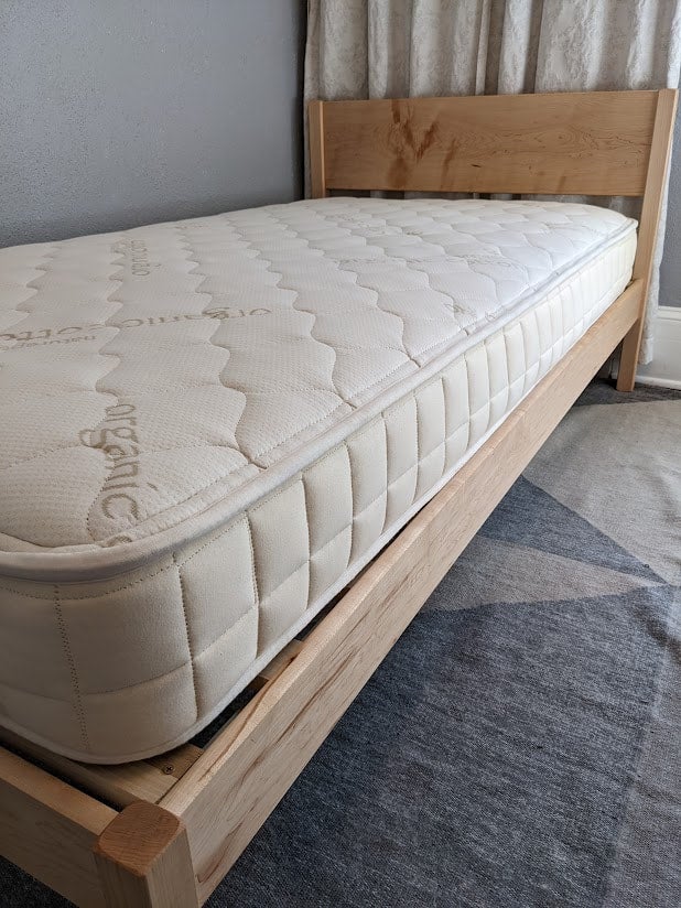 Naturepedic in Waterproof Mattress Moss Envy: Natural